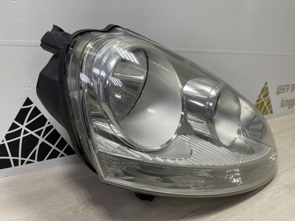 Фара правая Volkswagen Golf 5 04-09 Oem 1K6941006P