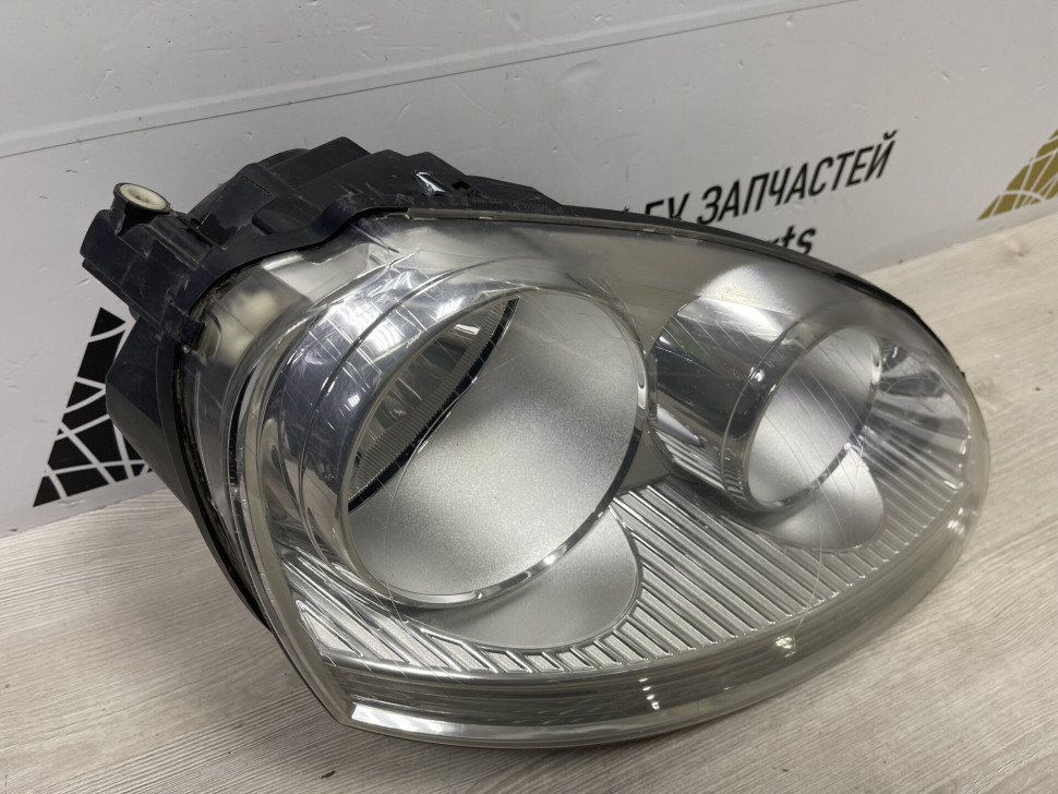 Фара правая Volkswagen Golf 5 04-09 Oem 1K6941006P