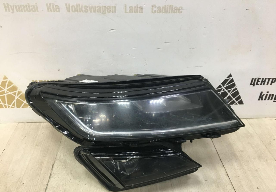 Фара ЛЭД LED правая Skoda Kodiaq OEM 566941016E
