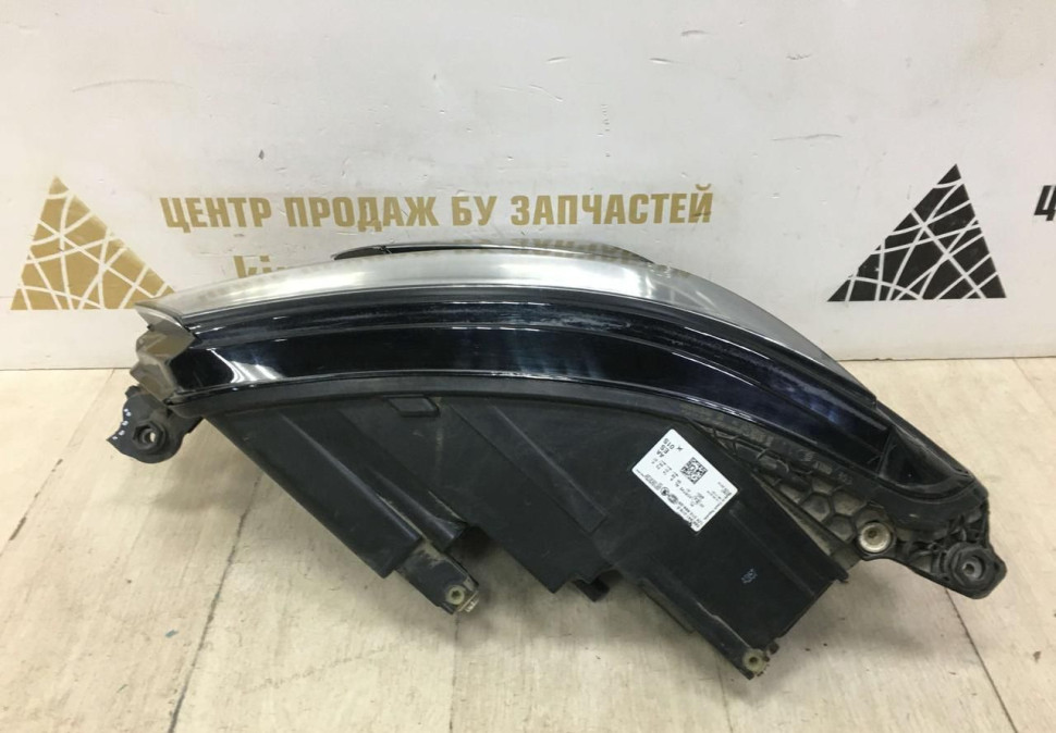 Фара ЛЭД LED правая Skoda Kodiaq OEM 566941016E