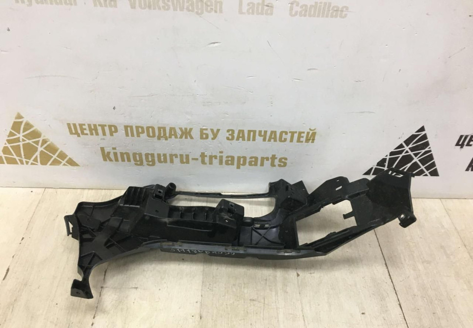 Кронштейн противотуманной фары левый BMW X3 G01 M-Pack OEM 51118064595