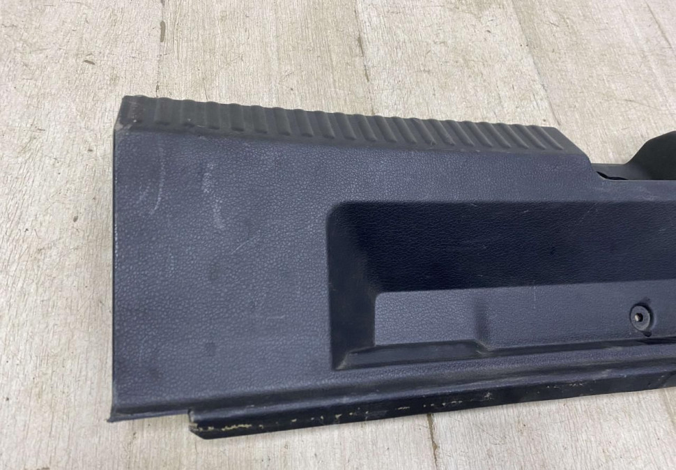 Обивка задней панели Volkswagen Polo 5 sedan 09-20 oem 6RU863459A