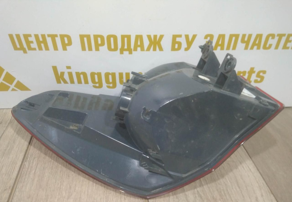 Фонарь правый внешний бу BMW X1 F48 OEM 7488546 Фонарь правый внешний бу BMW X1 F48 OEM 7488546