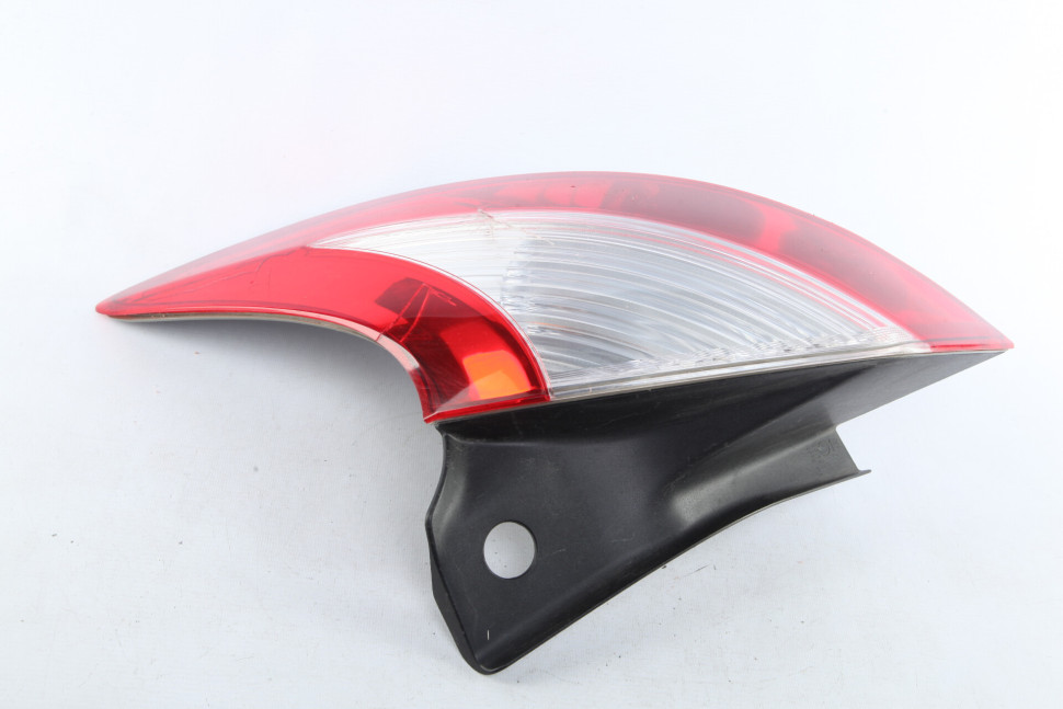 Фонарь правый внешний Renault Megane 3 Рено Меган 3 OEM 265500036R Фонарь правый внешний Renault Megane 3 Рено Меган 3 OEM 265500036R