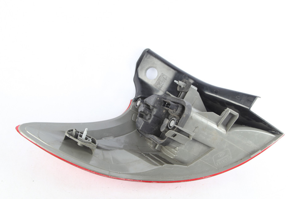 Фонарь правый внешний Renault Megane 3 Рено Меган 3 OEM 265500036R Фонарь правый внешний Renault Megane 3 Рено Меган 3 OEM 265500036R