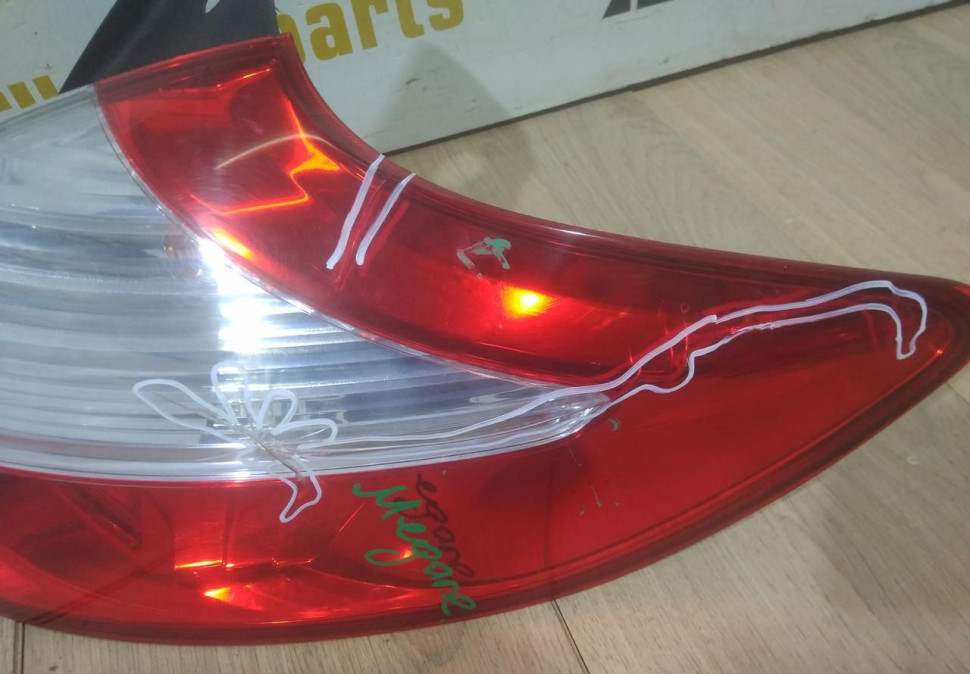 Фонарь правый внешний Renault Megane 3 Рено Меган 3 OEM 265500036R Фонарь правый внешний Renault Megane 3 Рено Меган 3 OEM 265500036R