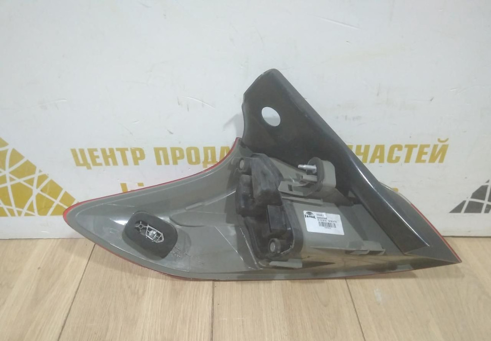 Фонарь правый внешний Renault Megane 3 Рено Меган 3 OEM 265500036R Фонарь правый внешний Renault Megane 3 Рено Меган 3 OEM 265500036R