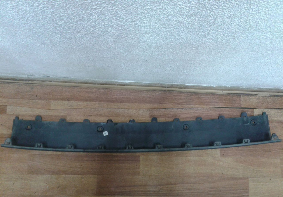 Накладка заднего бампера Renault Kangoo (08>) oem 8200436724 (скл-3)
