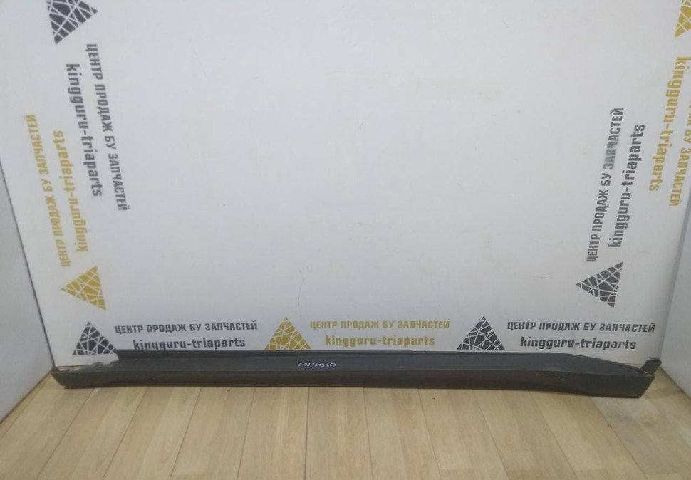 Порог левый бу BMW X6 F16 OEM 51777319853