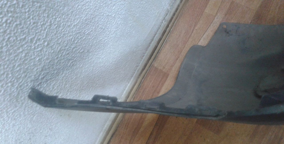 Бампер передний Volkswagen Caddy 3 рест oem 2K5807221A