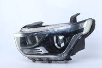 Фара левая Hyundai Starex H1 oem 921014H610 (трещ. креплений)