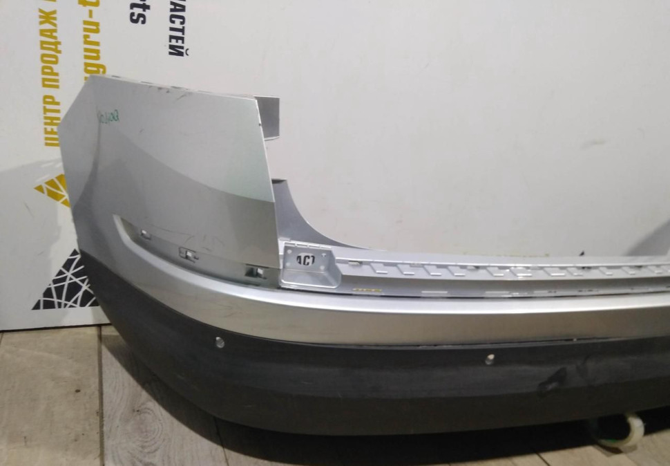 Бампер задний бу Skoda Kodiaq OEM 565807421