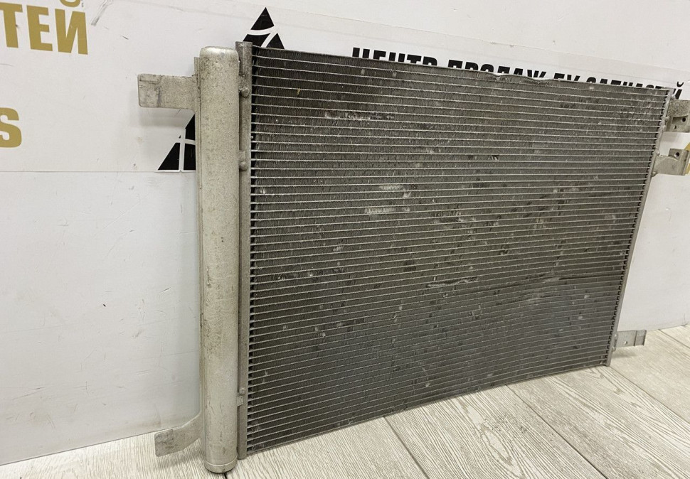 Радиатор кондиционера Skoda Octavia A7 OEM 5Q0816411BD