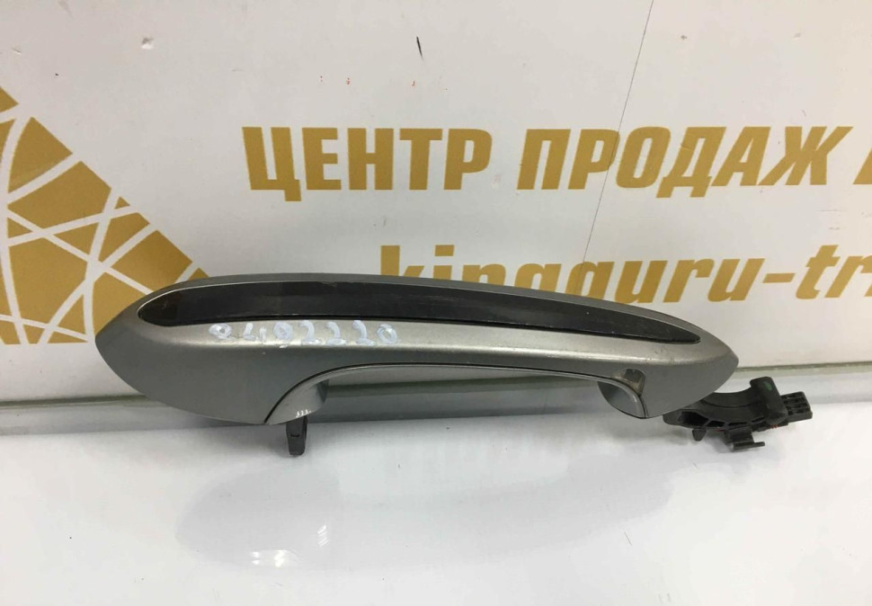 Ручка двери наружная правая  BMW 5 G30 OEM 51218492226