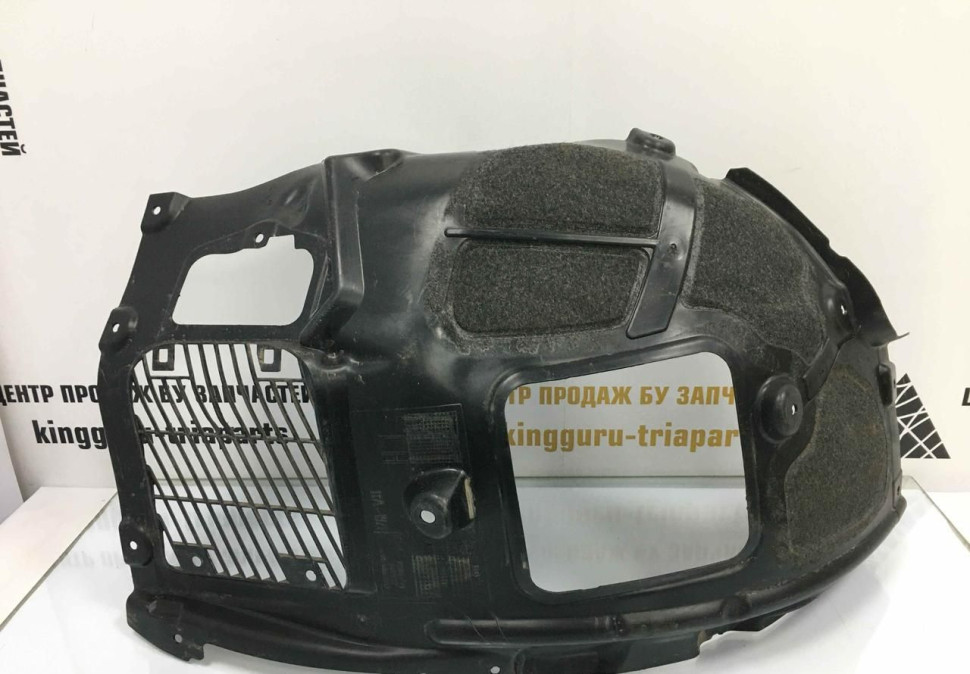 Подкрылок передний левый BMW 7 G11 OEM 51717340193