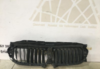 Заслонка решетки (жалюзи)  BMW 5 G30 OEM 51747474368