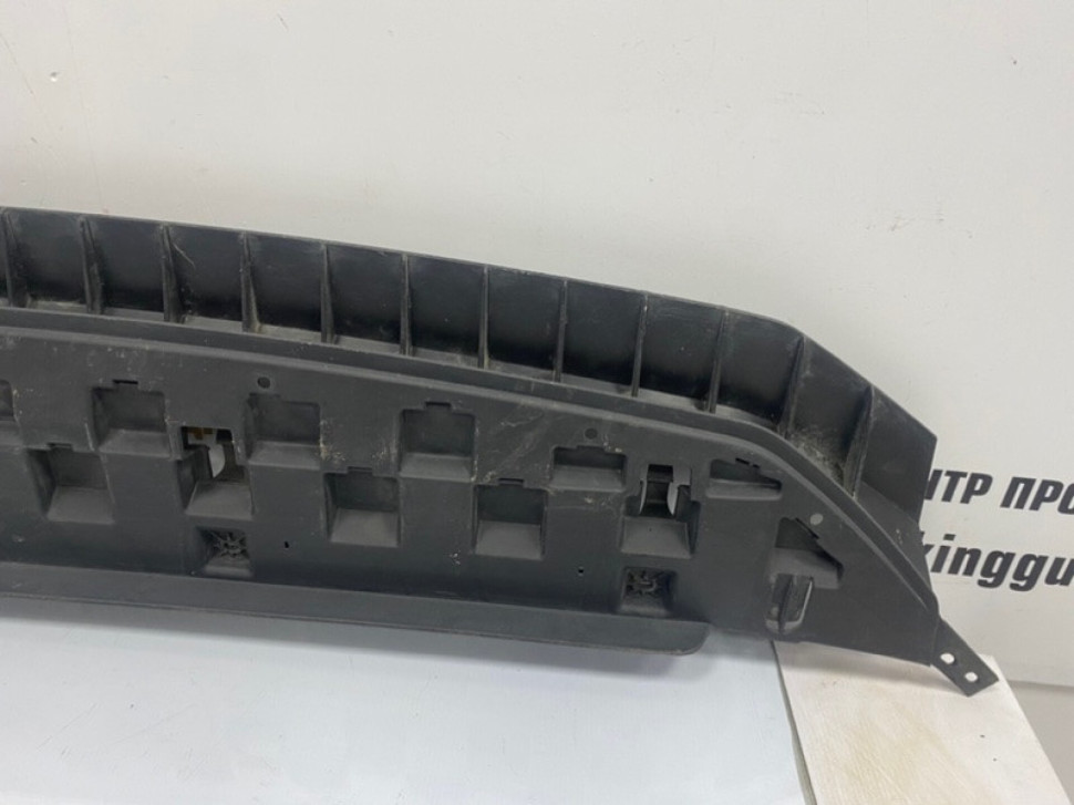 Защита переднего бампера Skoda Octavia A7 рестайлинг OEM 5E0807611D