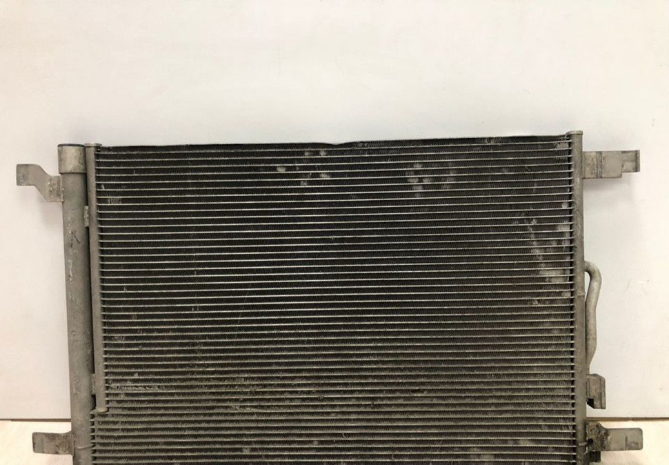 Радиатор кондиционера Volkswagen Golf 7 OEM 5Q0816411s Радиатор кондиционера Volkswagen Golf 7 OEM 5Q0816411s
