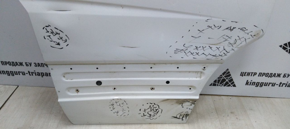 Правая передняя дверь Volkswagen Crafter Mercedes Sprinter oem 2E0831051 Правая передняя дверь Volkswagen Crafter Mercedes Sprinter oem 2E0831051