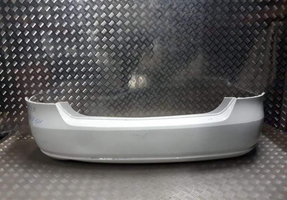 Бампер задний Volkswagen Polo 5 до рест oem 6RU807421
