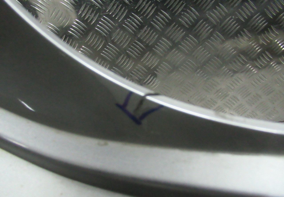 Бампер задний Volkswagen Tiguan 2 oem 5NR807421