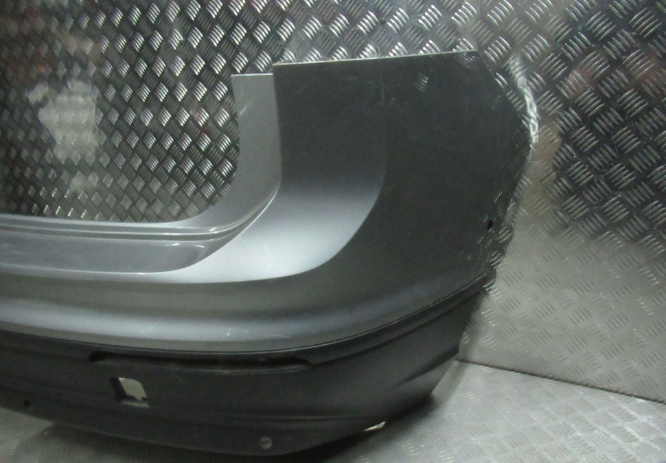 Бампер задний Volkswagen Tiguan 2 oem 5NR807421 Бампер задний Volkswagen Tiguan 2 oem 5NR807421