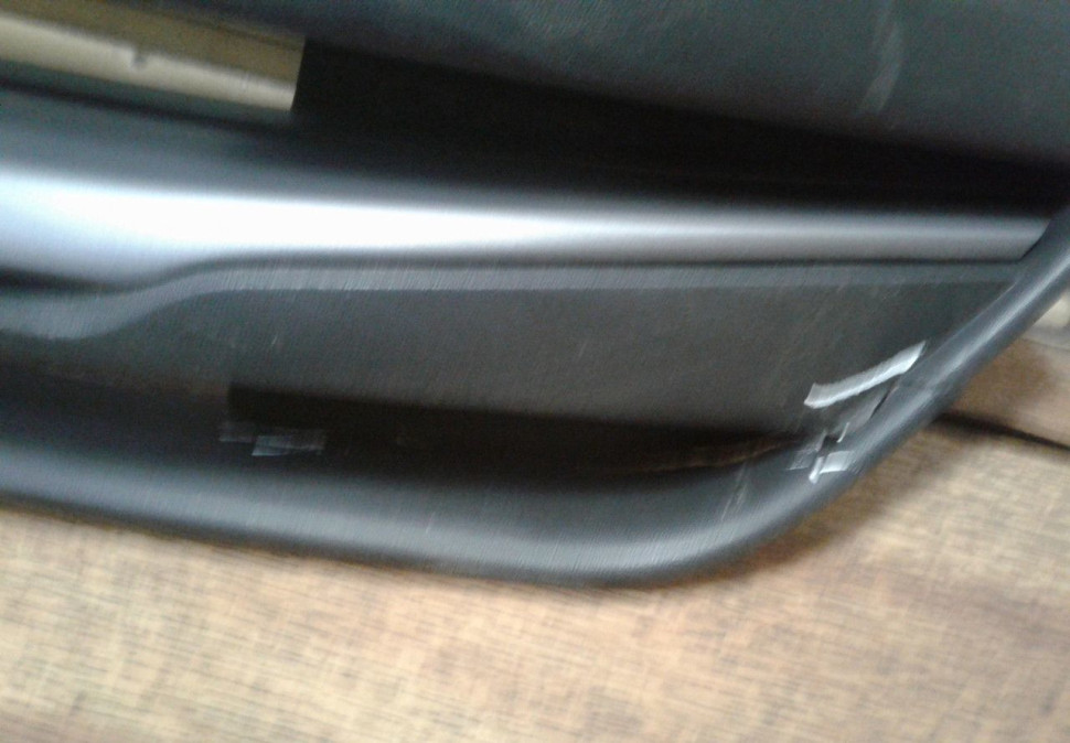 Решетка радиатора Hyundai Creta oem 86551m0000 (мал. трещина)