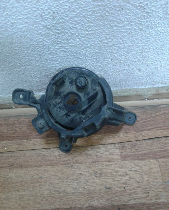 Птф левая Hyundai ix35 oem 922012y000 (слом. 1 крепл.) Птф левая Hyundai ix35 oem 922012y000 (слом. 1 крепл.)