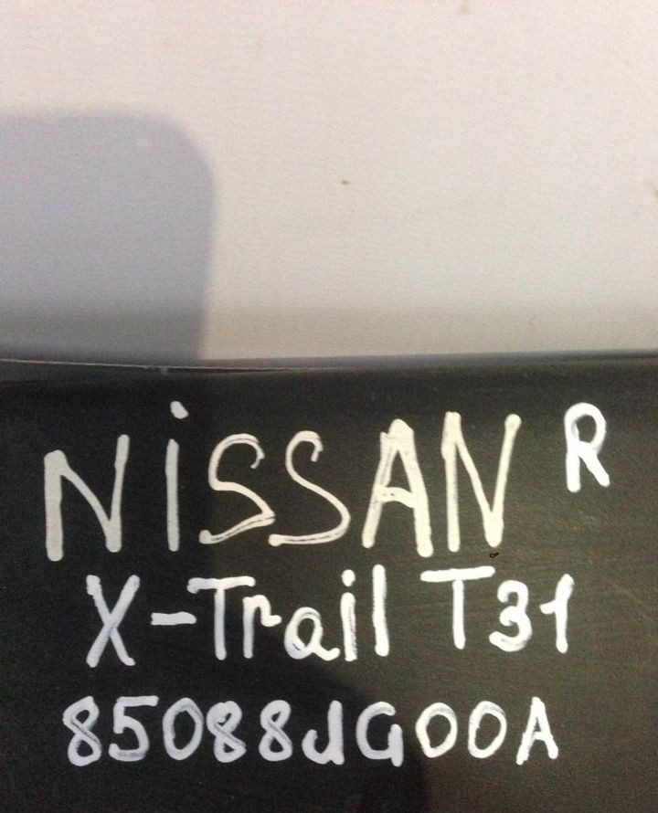 Накладка заднего бампера правая Nissan X-Trail T31 oem 85088jq00a Накладка заднего бампера правая Nissan X-Trail T31 oem 85088jq00a