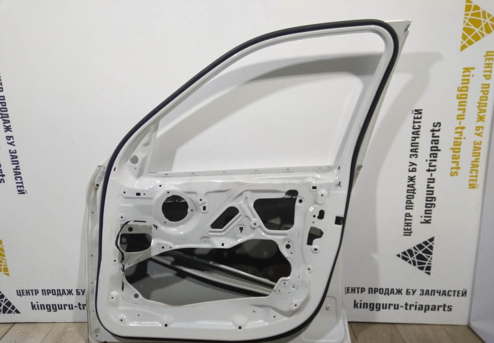 Дверь передняя правая бу BMW X5 F15 OEM 41517386738