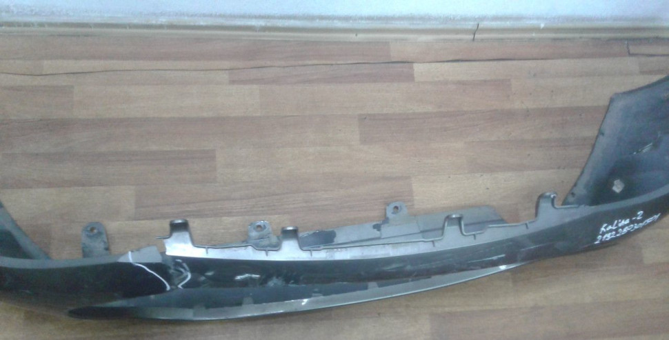 Бампер передний Lada Kalina 2 oem 2192280301501 (трещины) (скл-3) Бампер передний Lada Kalina 2 oem 2192280301501 (трещины) (скл-3)