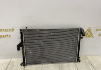 Радиатор охлаждения Renault Logan 1 OEM 214102917R
