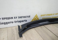 Обивка жабо Renault Duster OEM 7711813975