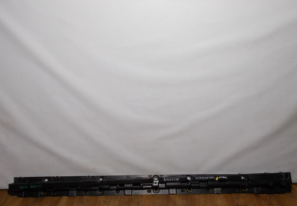 Кронштейн левого порога новый BMW X5 F15 OEM 51177294377