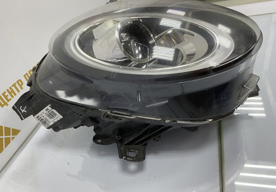 Фара ЛЭД LED правая Mini Cooper F56 рестайлинг OEM 63118738652 63115A01158