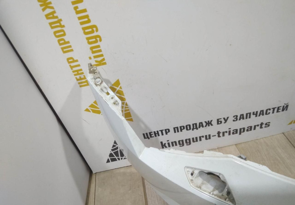 Бампер передний бу Skoda Superb 3 OEM 3V0807221