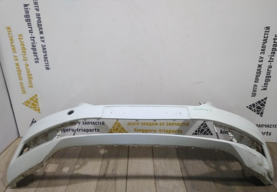Бампер передний бу Skoda Superb 3 OEM 3V0807221