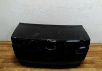 Крышка багажника Lada Granta седан вмятины (скл-3)