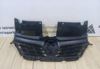 Решетка радиатора бу Renault Logan 2 рестайлинг OEM 623105887R