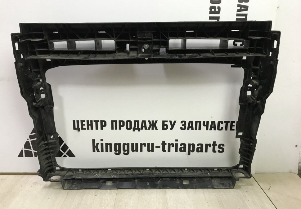 Панель передняя Volkswagen Tiguan 2 (17>)  oem 5NR805588D (трещина)