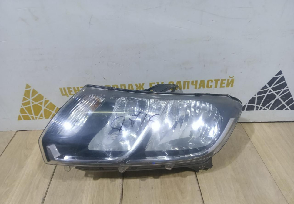 Фара левая бу Renault Logan 2 OEM 260609450R