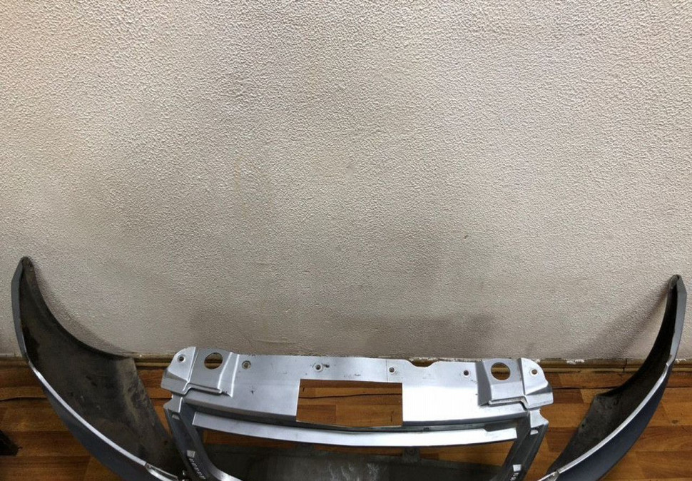 Бампер передний Lada Granta 11- oem 2191280301501 (трещ) (Скл-3)