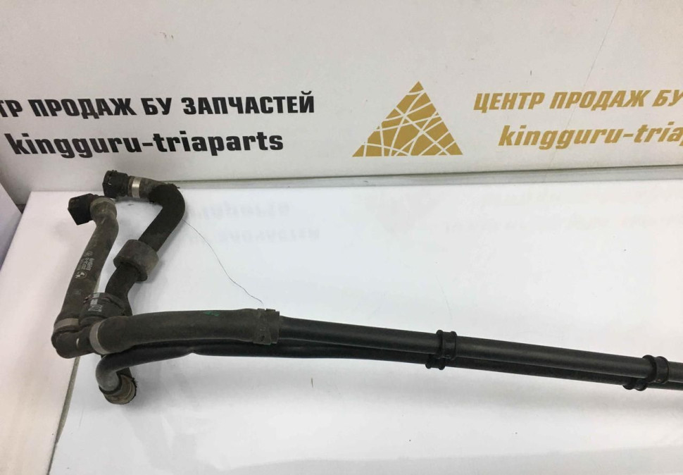 Патрубок радиатора BMW X2 F39 OEM 17128668740 Патрубок радиатора BMW X2 F39 OEM 17128668740