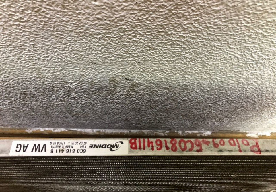 Радиатор кондиционера Volkswagen Polo (09-17) oem 6c0816411b Радиатор кондиционера Volkswagen Polo (09-17) oem 6c0816411b