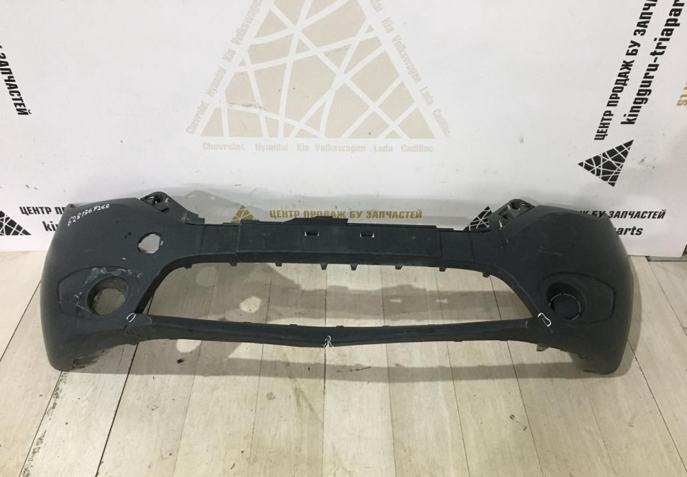 Бампер передний Renault Dokker OEM 620222633R Бампер передний Renault Dokker OEM 620222633R