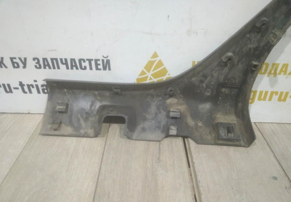 Молдинг крыла задний правый бу Renault Sandero 2 OEM 788A20172R Молдинг крыла задний правый бу Renault Sandero 2 OEM 788A20172R