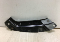 Кронштейн фары левый Volkswagen Polo oem 6R0805931A