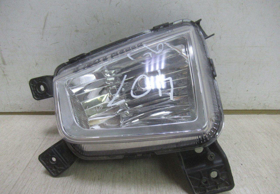 Противотмуманная фара правая Hyundai Creta oem 92202m0000