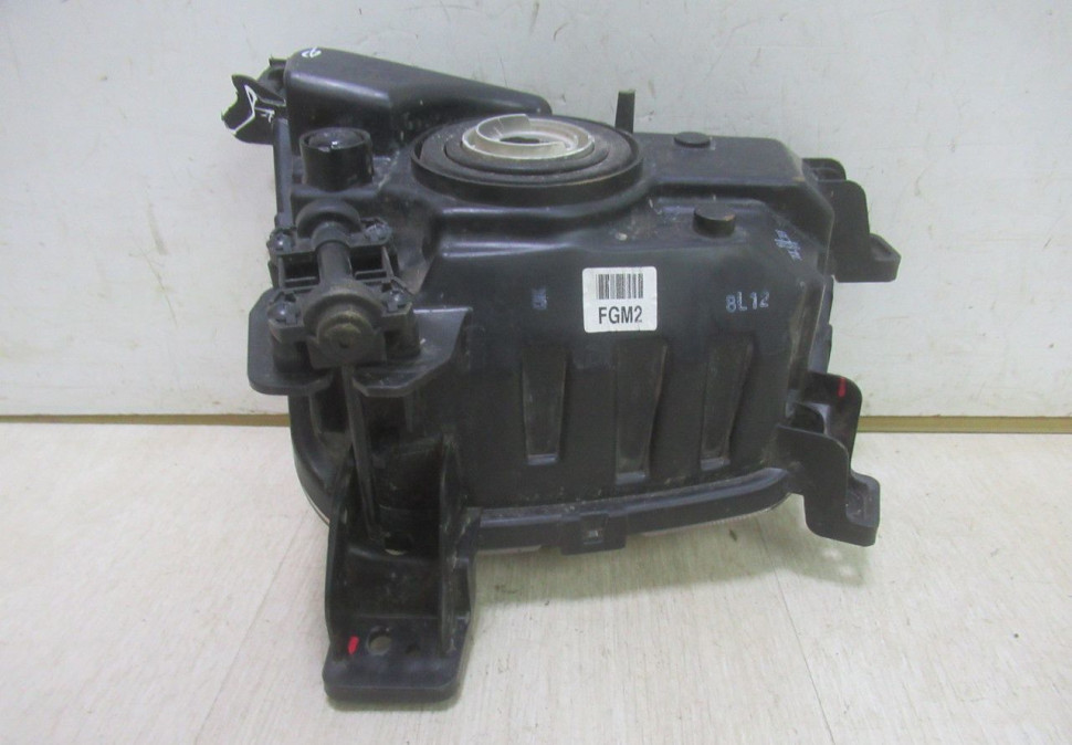 Противотмуманная фара правая Hyundai Creta oem 92202m0000 Противотмуманная фара правая Hyundai Creta oem 92202m0000
