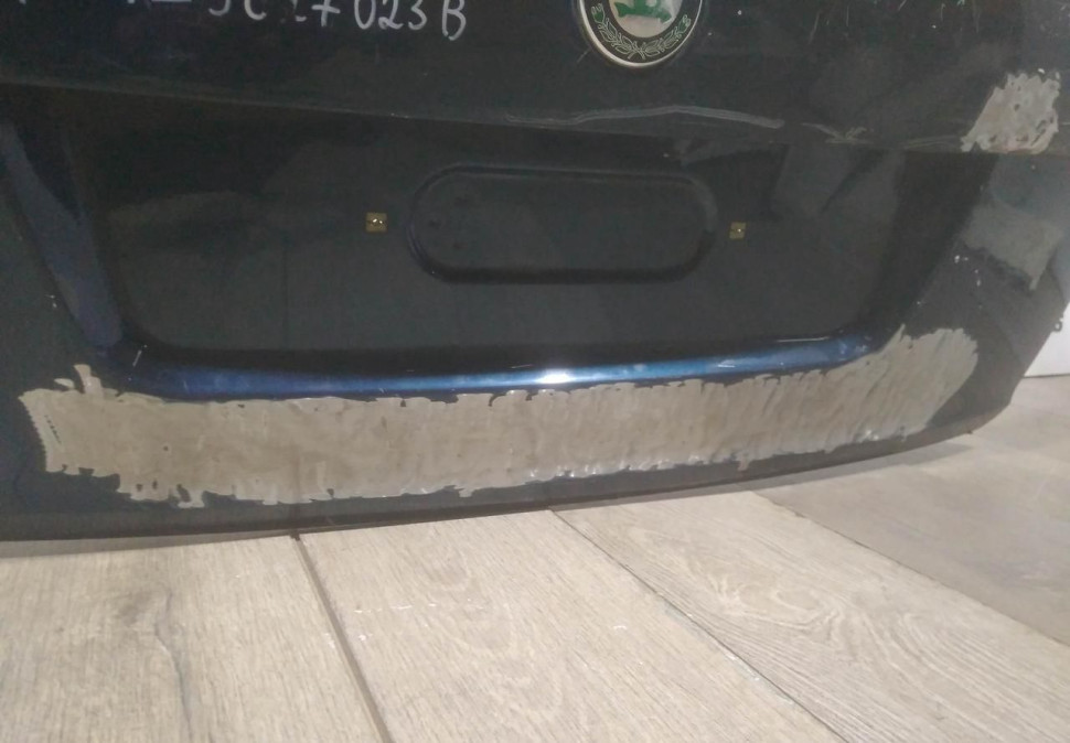 Крышка багажника бу Skoda Octavia A5 универсал OEM 1Z9827023B